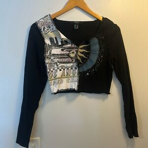 Forever 21 Black Graphic Long Sleeve